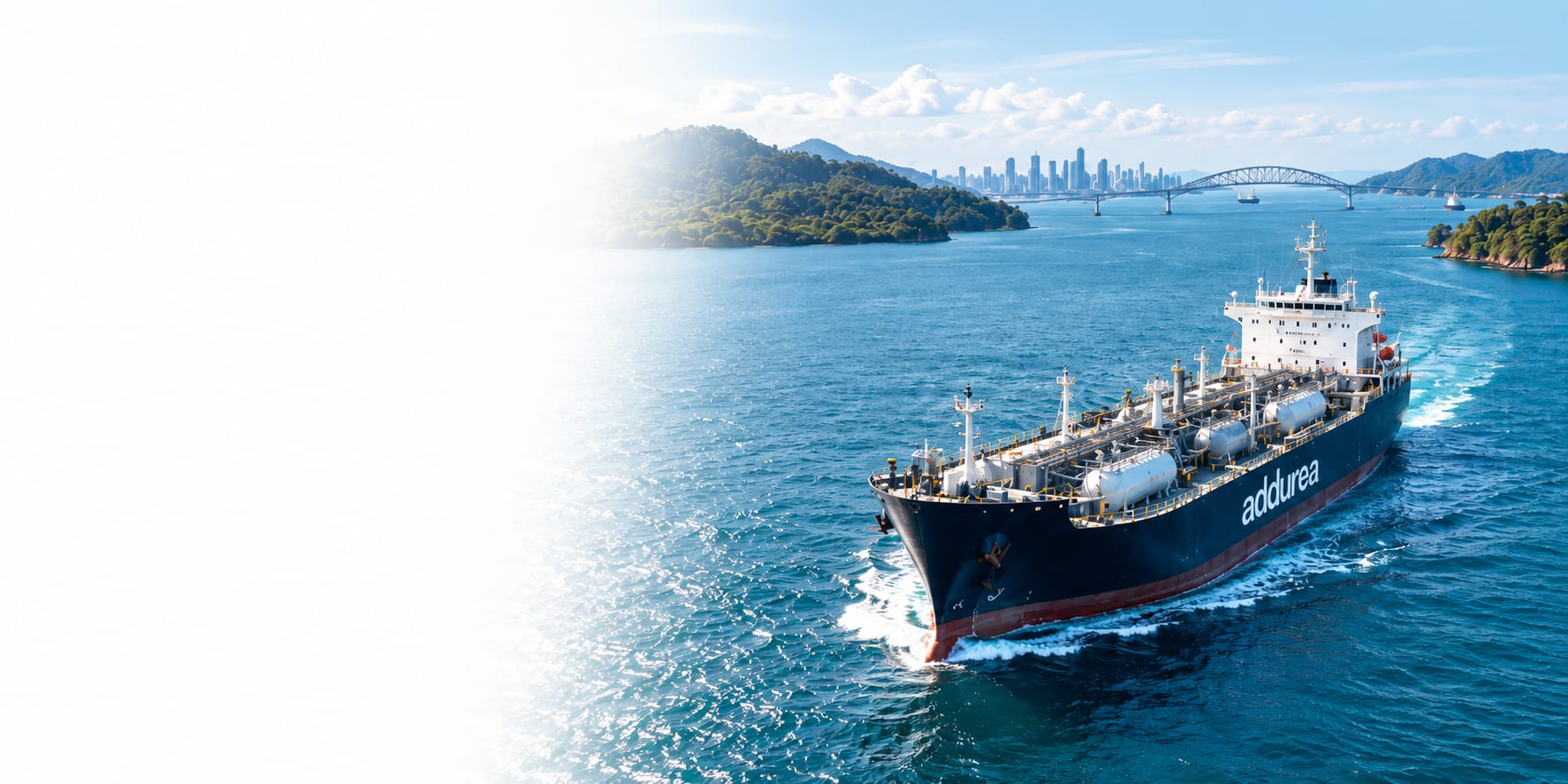 Illustrative scene of a vessel sailing in Panama